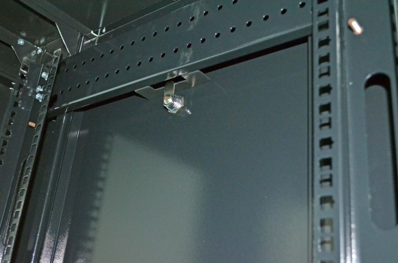 Шафа 19" 42U, 610х675 мм (Ш*Г) UA-MGSE4266MB фото