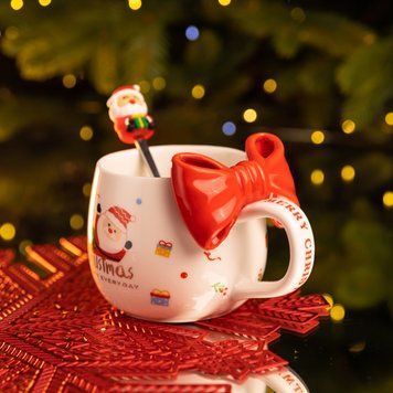 Новогодняя фарфоровая чашка с ложкой Merry Christmas 400 (мл) Красный Yiwu FM-CS-19A FM-CS-19A фото